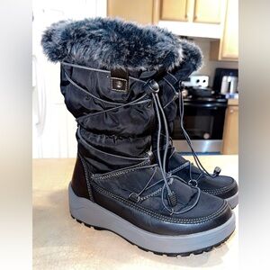 Torrid Women's Black Winter Boots